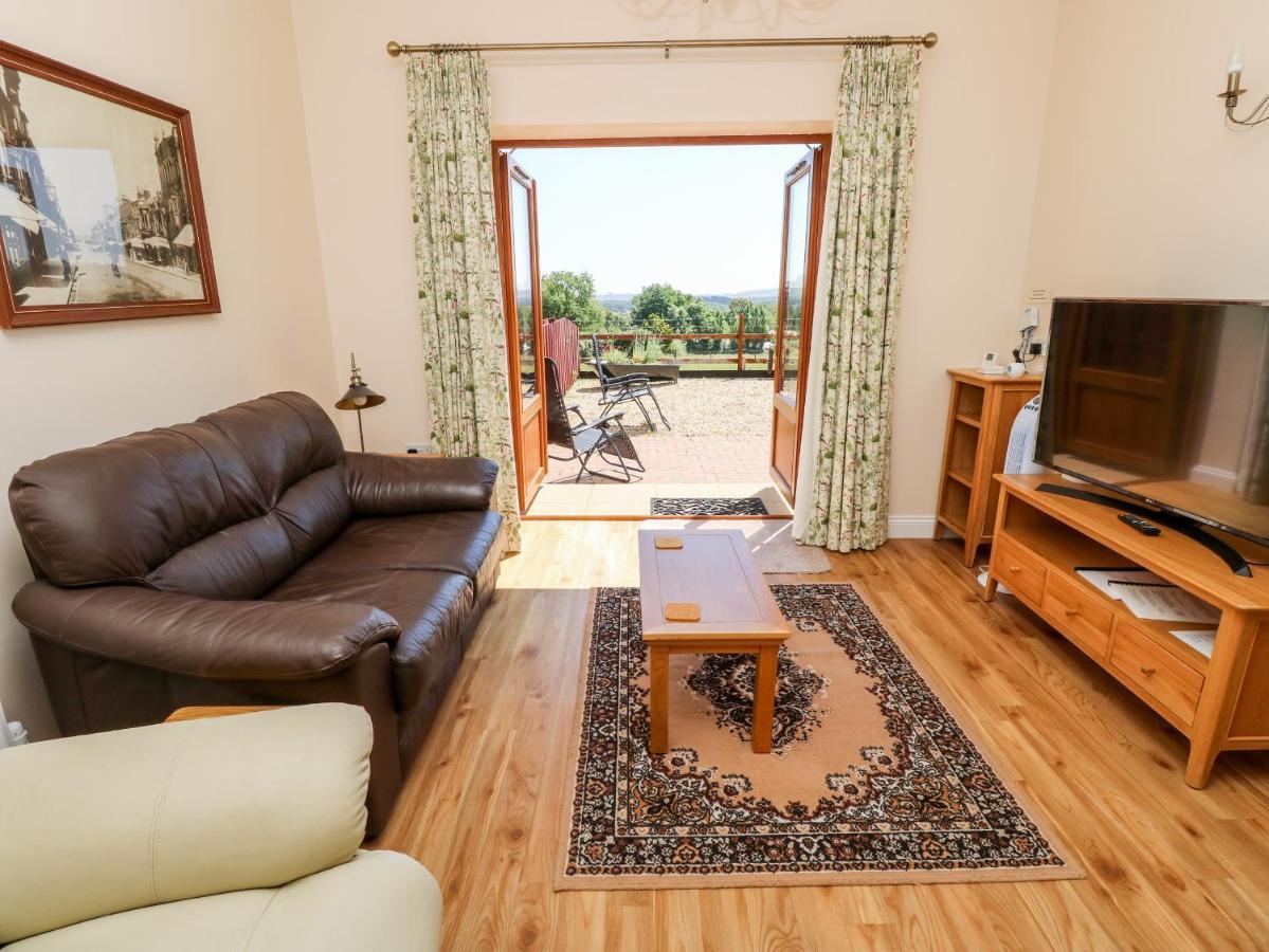 3 The Stables Villa Havenstreet  Dış mekan fotoğraf