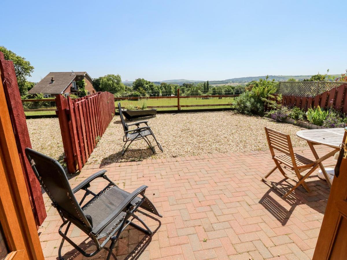 3 The Stables Villa Havenstreet  Dış mekan fotoğraf